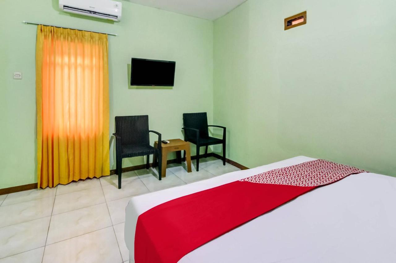 Oyo 91216 Siliwangi Guest House Syariah Cirebon Zewnętrze zdjęcie